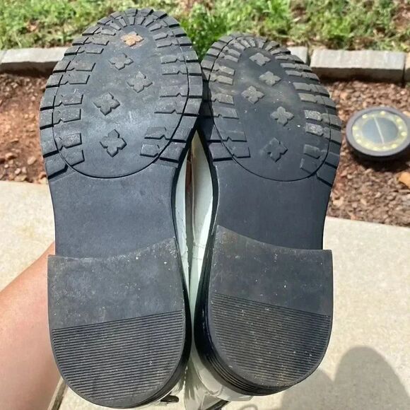 True Craft White Boots  - Picture 10 of 11